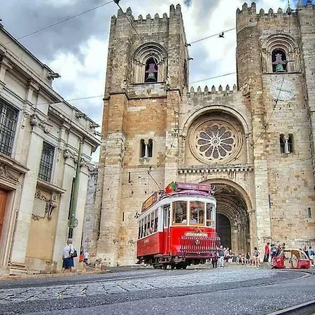 Traditional Alfama View By Lovelystay *
