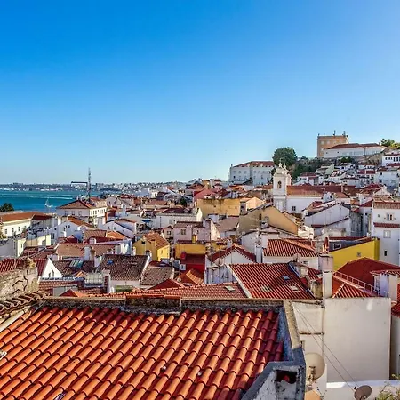 شقة Traditional Alfama View By Lovelystay