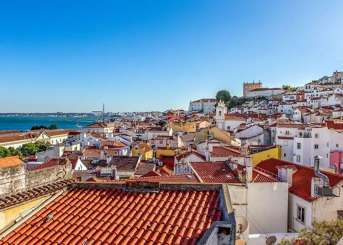 아파트 Lovelystay - Traditional Alfama View