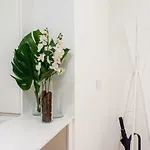 Lovelystay - Traditional Alfama View Lisboa