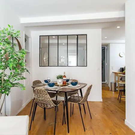 Lovelystay - Traditional Alfama View Lisboa